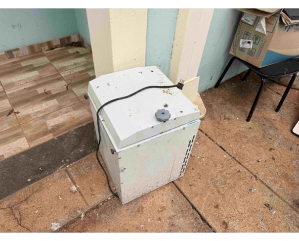 Foto de TIROS/MG - LOTE COMPOSTO POR MÓVEIS, EQUIPAMENTOS, ELETRÔNICOS E BENS DIVERSOS