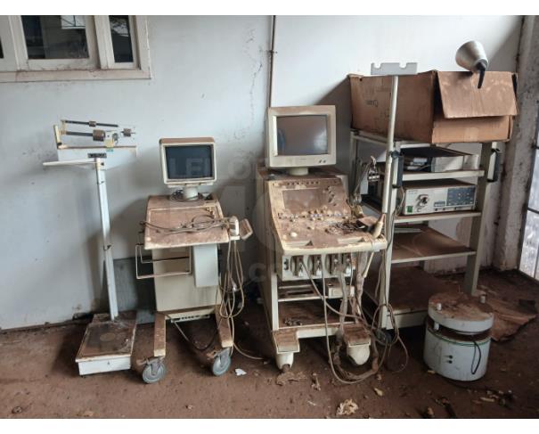 Foto de UBERABA/MG - Equipamentos de saúde e cadeira de transbordo 