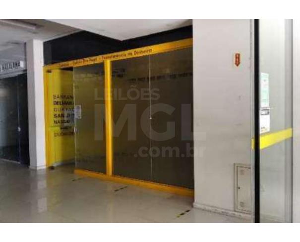 Foto de FLORIANÓPOLIS/SC - Prédio Comercial com 9.734,00m² em terreno de 1.204,71m²  no Centro