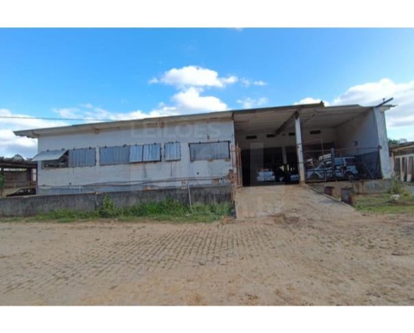 Foto de MIRAÍ/MG - Lote urbano com 2.000m² no Centro. 