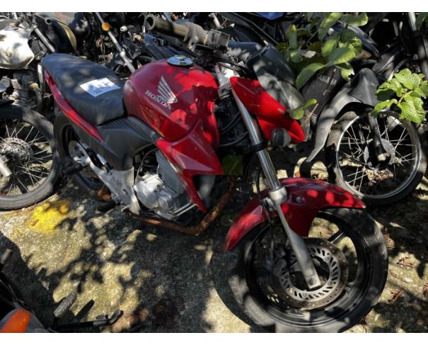 Foto de ANGRA DOS REIS/RJ-VEÍCULO CONSERVADO-HONDA/CB 300R-2014/2014