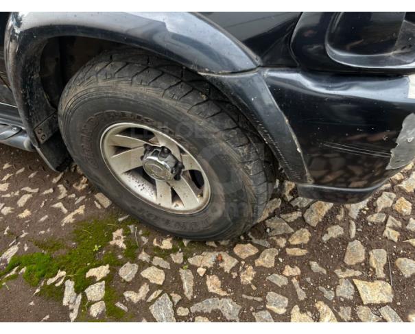 Foto de ITAÚNA/MG- MITSUBISHI PAJERO SPORT  HPE 2.8 4X4 DIESEL AUT. 2004/2005- PA12564
