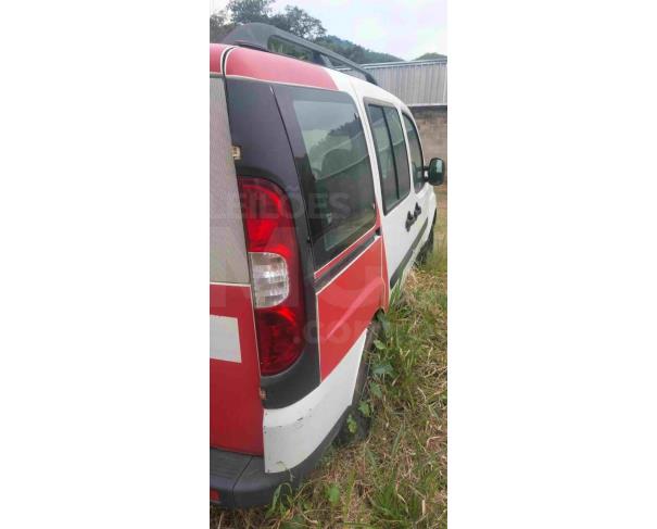 Foto de SANTA RITA DE JACUTINGA/MG - Fiat/ Doblo Essence 7L E, 2017/2017, FLEX 