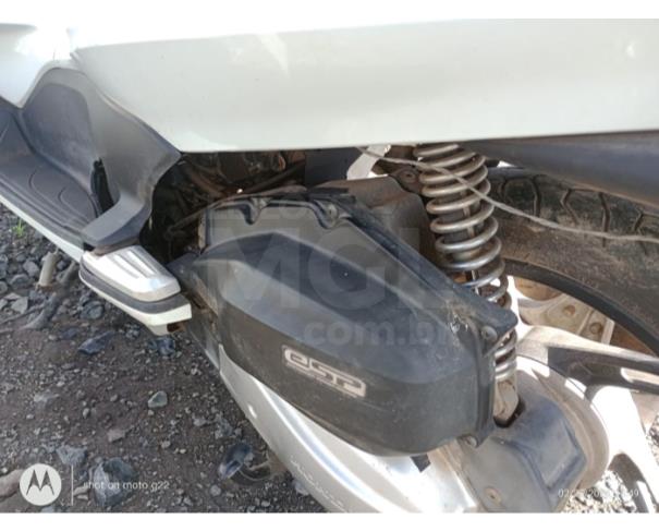 Foto de ITAÚNA/MG - MOTOCICLETA HONDA/PCX 150 ANO 2015/2015