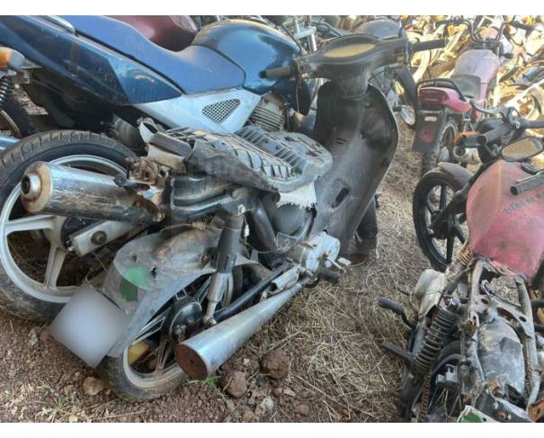 Foto de ARAGUAPAZ/GO - Motocicleta SUNDOWN Web 100 Evo - PARA RETIRADA DE PEÇAS