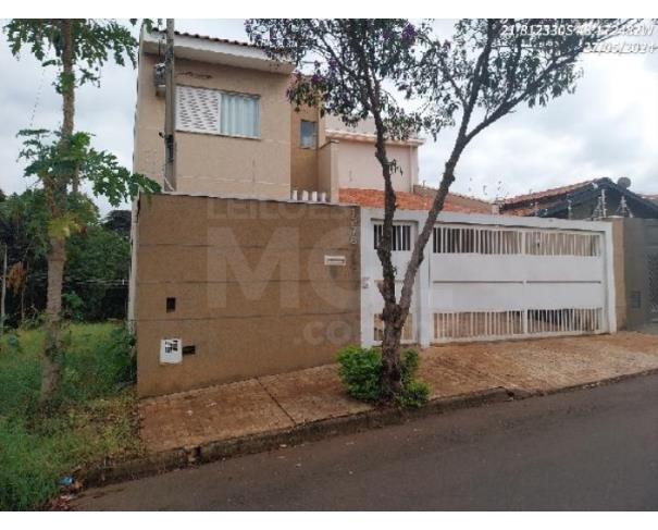 Foto de ARARAQUARA/SP — Casa com 3 quartos e 2 vagas na garagem no bairro Jardim Arangá