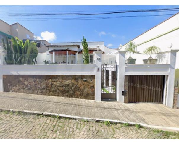 Foto de BICAS/MG — Casa com 2 pavimentos no Centro