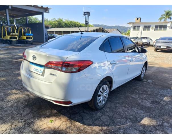 Foto de ITAÚNA/MG- TOYOTA YARIS XL SEDAN 1.5 FLEX 16V 4P AUT. 2024/2025- PA12966