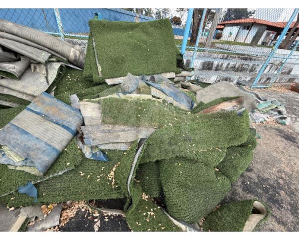 Foto de BELO HORIZONTE/MG - Aproximadamente 2.420m2 de grama sintética sem areia e borracha