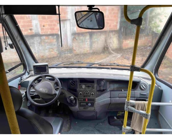Foto de PIRAPETINGA/MG - Ônibus Iveco/ Cityclass 70C17HDE, 2018/2019, DIESEL 