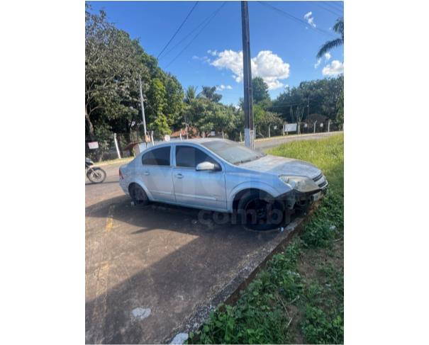 Foto de MORRINHOS/GO - SUCATA - GM VECTRA SEDAN ELEGANCE - 2009/2009