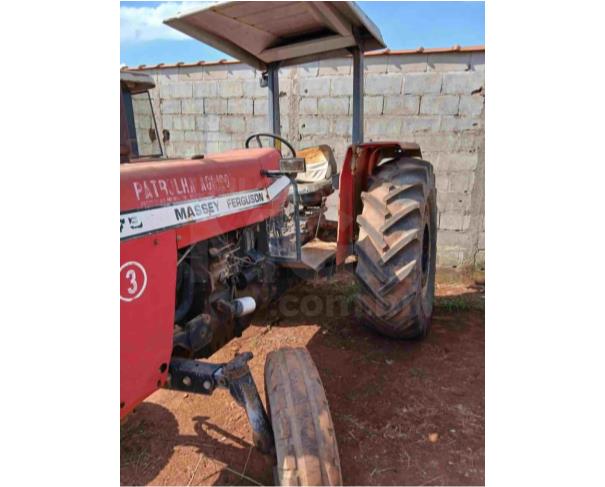 Foto de PARAGUAÇU/MG - Trator Agrícola Massey Ferguson, modelo 275
