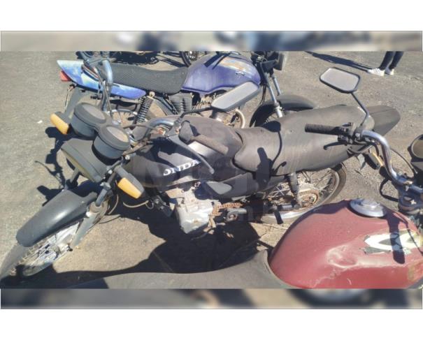 Foto de APARECIDA DE GOIÂNIA/GO - Motocicleta HONDA CG 125 Fan - PARA RETIRADA DE PEÇAS - MOTOR INSERVÍVEL