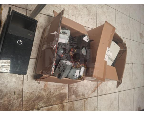 Foto de VARGINHA/MG - Lote contendo micro-ondas, computadores, monitores e demais equipamentos e acessórios de informática