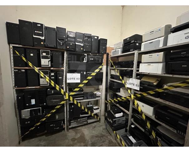 Foto de AMARGOSA/BA - Sucatas de equipamentos de informática inservivéis