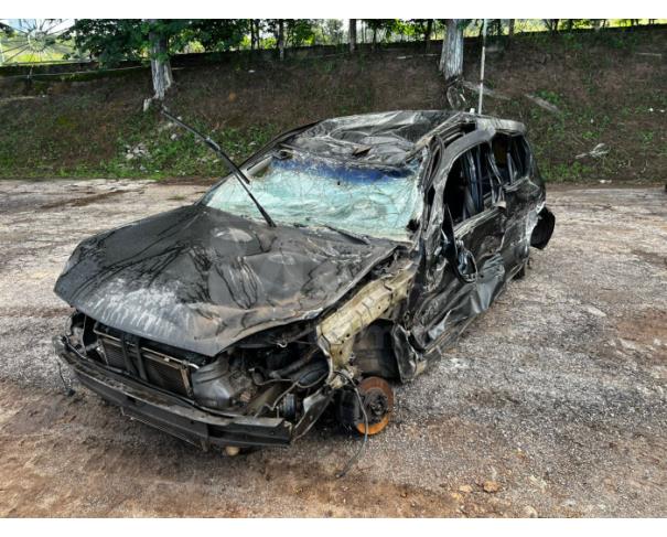 Foto de ITAÚNA/MG- SUCATA - RENAULT CLIO EXP 1.0 16VH 2005/2005-  PA12912
