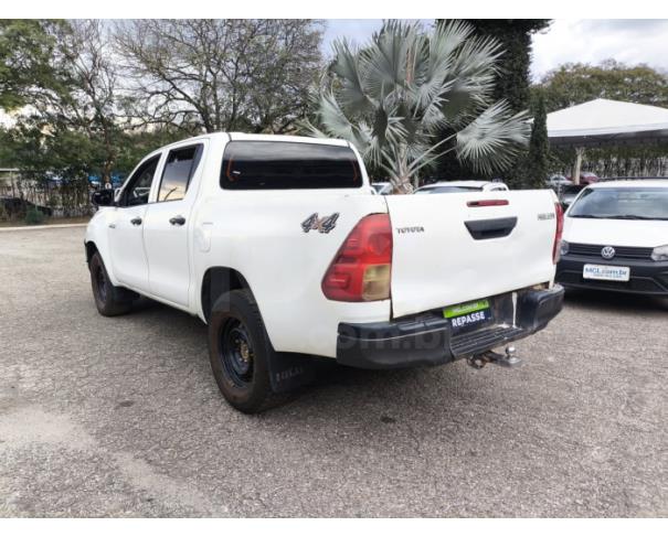 Foto de ITAÚNA/MG- TOYOTA HILUX CDLOWM4FD 2021/2022-   PA00779