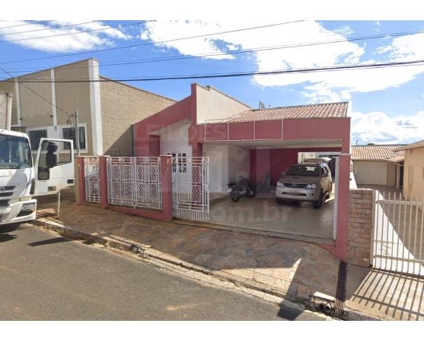 Foto de JACUTINGA/MG — Casa com lote de 250,00m² no bairro Parque das Nações 