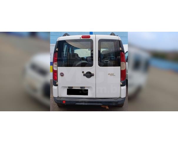 Foto de IBITURUNA/MG - Fiat/Doblo Essence 7L E, 2016/2017, FLEX 