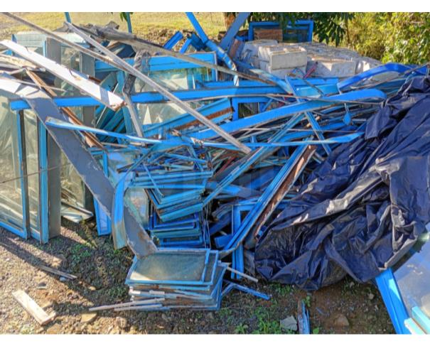 Foto de NOVA BRÉSCIA/RS - Material de demolição