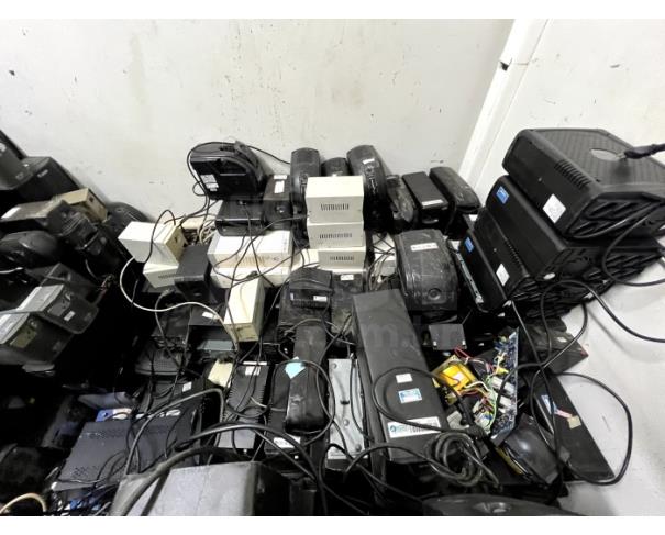 Foto de LAVRAS/MG - MATERIAL DE INFORMÁTICA 