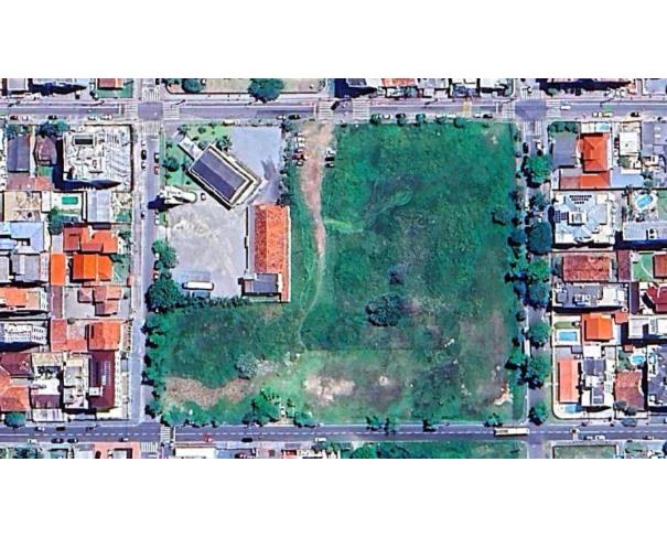 Foto de FLORIANÓPOLIS/SC - Terreno com 15.379,61m² ao lado Igreja Nª Sª de Guadalupe em Canasvieiras