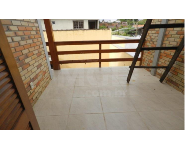 Foto de Canoas/RS – Sobrado com 02 quartos sendo 01 suíte e 02 vagas de garagem no bairro Olaria – PA2121