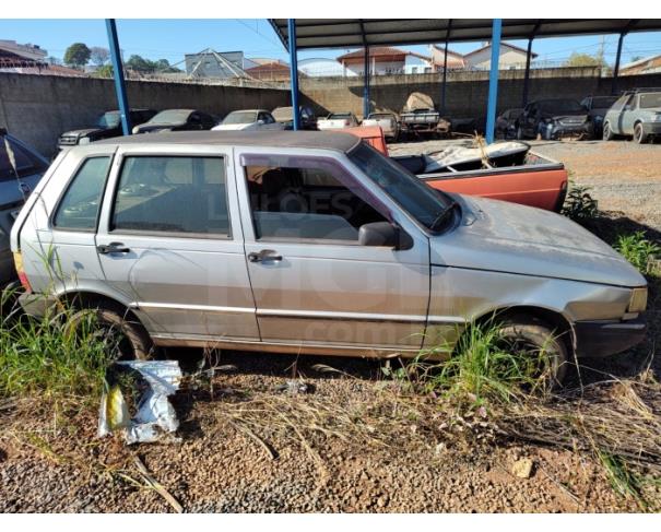 Foto de ALFENAS/MG - FIAT UNO MILLE FIRE - 2001/2001