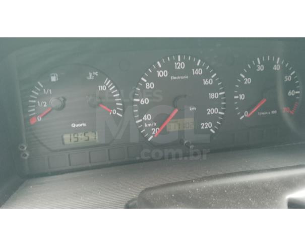 Foto de ITAÚNA/MG- VW SANTANA 2.0 MI 2P E 4P 2001/2001- PA12607