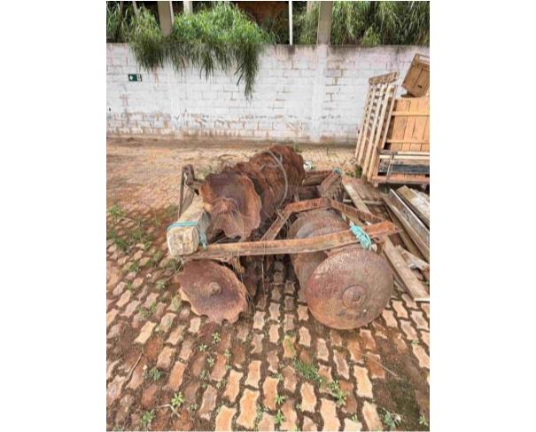 Foto de VIEIRAS/MG - Grade Aradora Agrícola de Discos, estrutura metálica, composta por conjuntos de discos para preparo do solo, marca Baldan