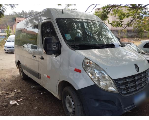 Foto de Águia Branca /ES- Renault Master Furgão L2H2