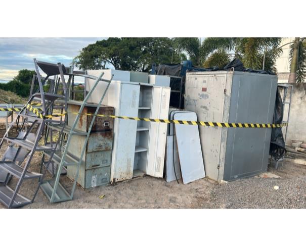 Foto de AMARGOSA/BA - Sucatas metálicas, mobiliários e equipamentos diversos inservíveis