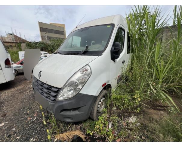 Foto de CLÁUDIO/MG- Van- Renault Master Transporte Escolar- 2014/2015