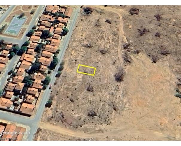 Foto de SÃO FRANCISCO/MG — Lote com 200 m² no Bairro João Aguiar (Lote 26 da quadra 08)