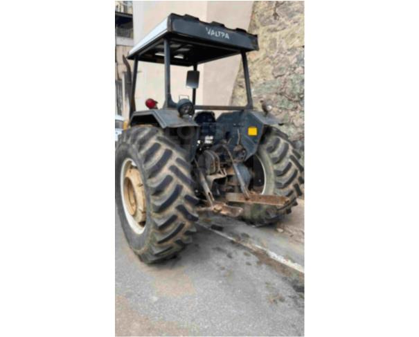 Foto de ALTO RIO DOCE/MG - Trator Agrícola Valtra Valmet 4x2, modelo 785