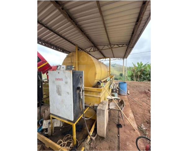 Foto de SANTA BARBARA DO MONTE VERDE/MG - KIT TANQUE AÉREO HORIZONTAL PARA COMBUSTÍVEIS COM 3 (TRÊS) COMPARTIMENTOS E DIQUE DE CONTENÇÃO/ FABRICANTE: METALÚRGICA VERONA.