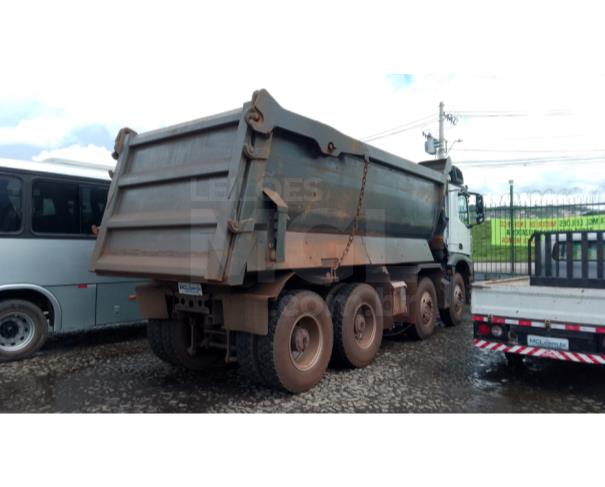 Foto de ITAÚNA/MG - CAMINHÃO M.BENZ AROCS 4851 K8X4 BASCULANTE ANO 2021/2021 - PA12772