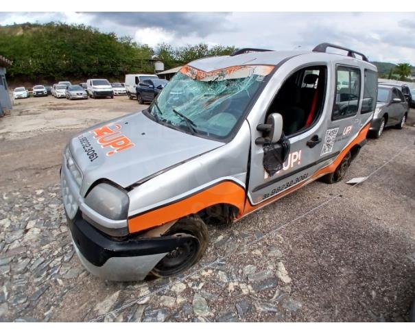 Foto de ITAÚNA/MG- FIAT DOBLO ELX 2005/2006 BAIXADO- PA13525