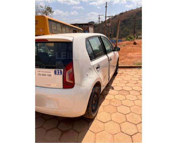 Foto de SÃO PEDRO DOS FERROS/MG- CARRO- VW UP TAKE MA, 2014/2015