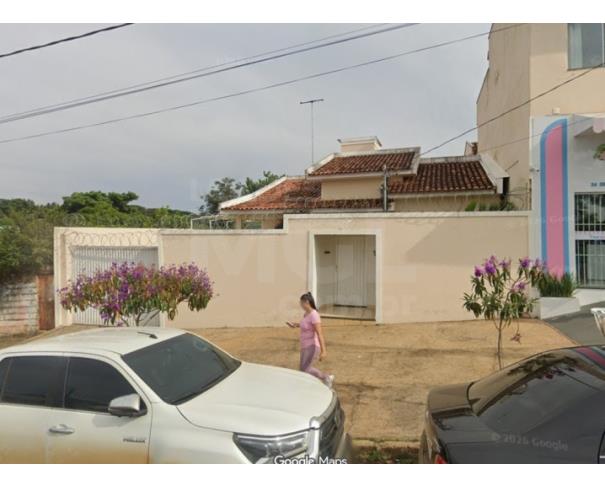 Foto de PATROCÍNIO/MG - Casa com área construída 110,82m² no bairro São Francisco. 