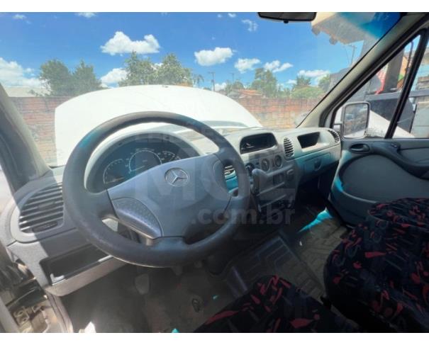 Foto de SERRA AZUL DE MINAS/MG- (VAN) Mercedes Benz Sprinter 413CDI CIRILO A5- 2011/2012