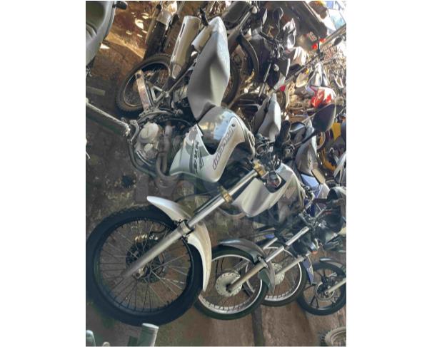Foto de CAPIVARI/SP - VEÍCULO CONSERVADO - HONDA/NX-4 FALCON - 2001/2001