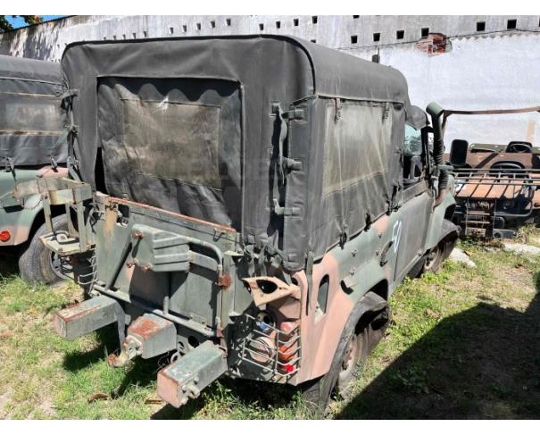 Foto de RIO DE JANEIRO/RJ - VTNE PICAPE EMP GE DEFENDER 90 1/2T 4X4 LAND ROVER