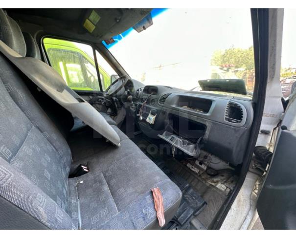 Foto de RIO DAS OSTRAS/RJ - MERCEDES-BENZ / REVESCAP AMB SR