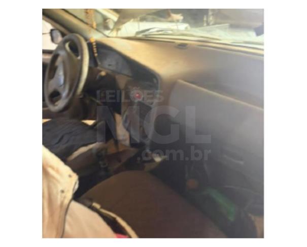 Foto de CONGONHAL/MG - FIAT Strada Fire CE - 2003/2004