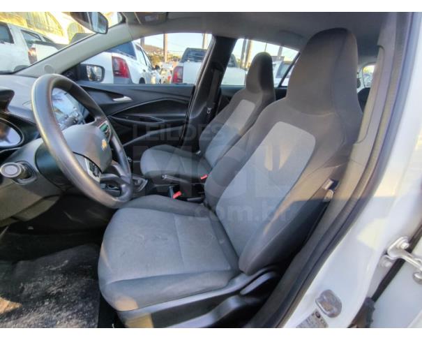 Foto de ITAÚNA/MG- CHEVROLET ONIX HATCH 1.0 12V FLEX 5P MEC. 2023/2024- PA1332