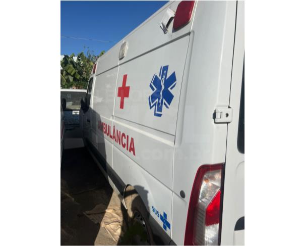 Foto de CAMPOS BELOS/GO - CARRO - Renault Master Niks Ambulância, 2022/2023