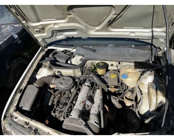 Foto de ANGRA DOS REIS/RJ-VEÍCULO CONSERVADO-VW/GOL 16V-2000/2000