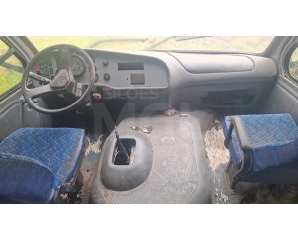 Foto de PORTO AMAZONAS/PR - Micro-ônibus Marcopolo Volare, 2002/2002, DIESEL 