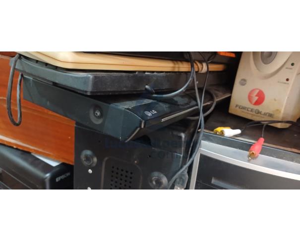 Foto de PORTO AMAZONAS/PR - DVD, CPU, estabilizadores, impressoras, televisor, lava jato, teclados